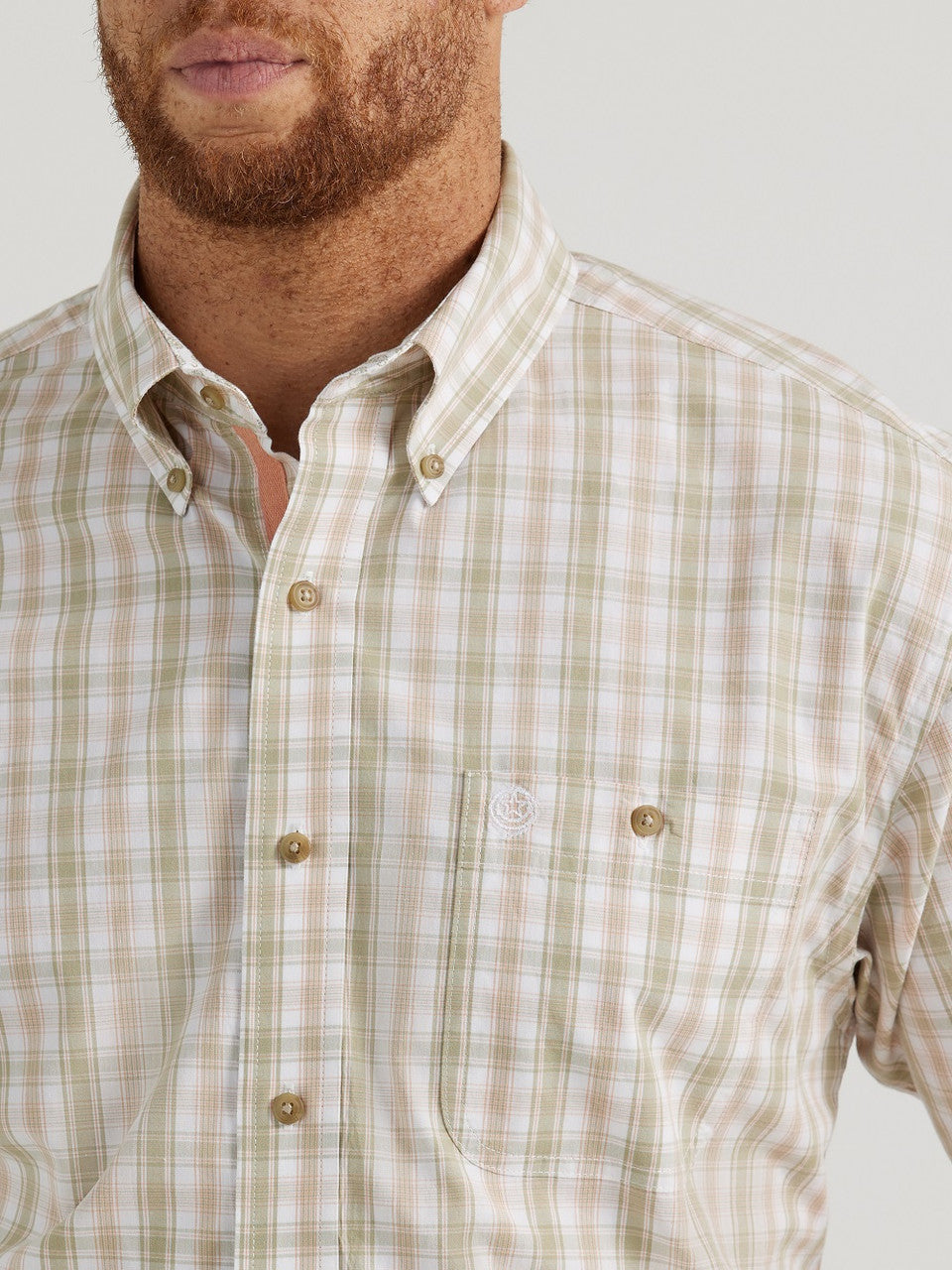 112344895 Wrangler George Strait Short Sleeve Plaid
