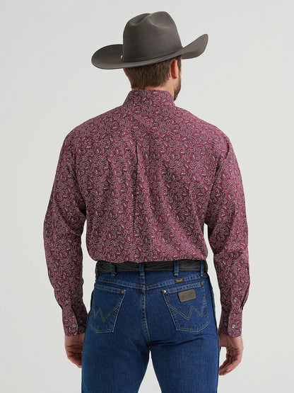 112369636 MNS Wrangler® George Strait Wine/Grey Paisley