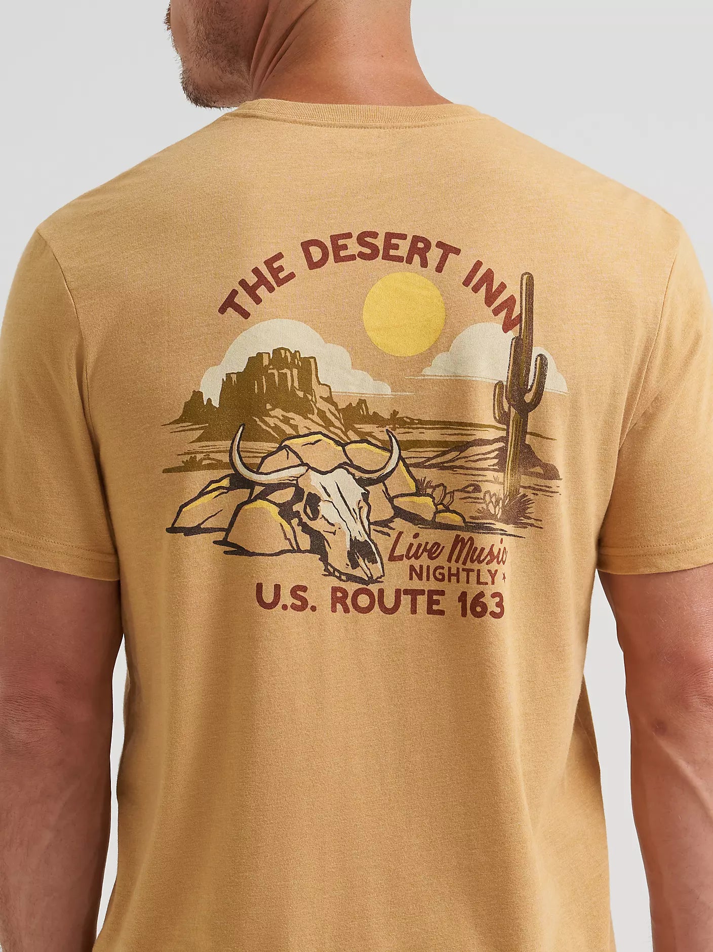 112372833 MNS The Desert Inn Tee Apple Cinnamon Heather