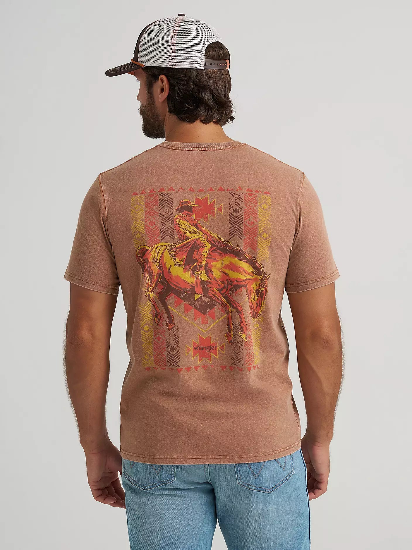 112372850 MNS Southwestern Bronco Back Graphic Tee Rawhide