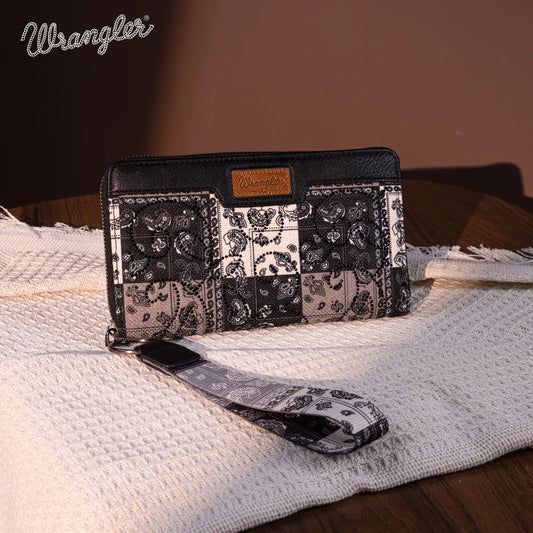 WG138-W006 Wrangler Bandana Paisley Print Wallet -Black