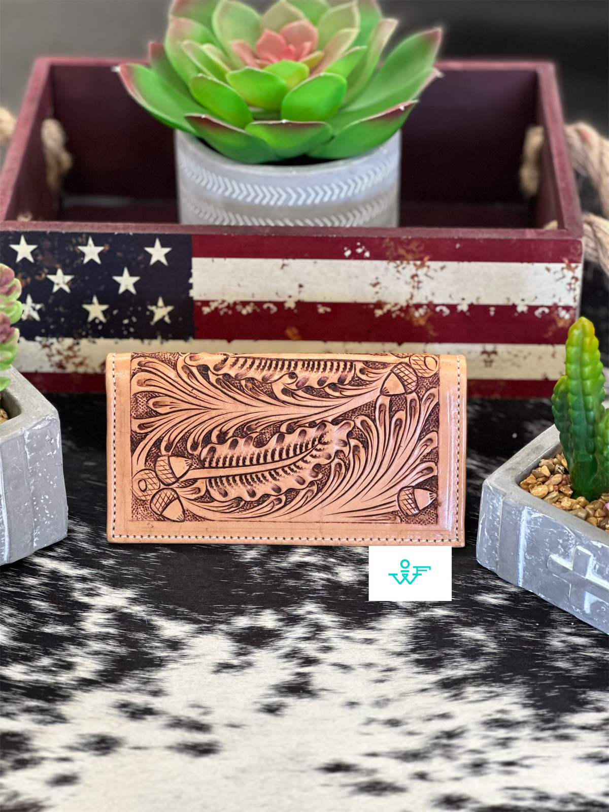 18RSW60R Oak Leaf Tooled Rodeo Wallet
