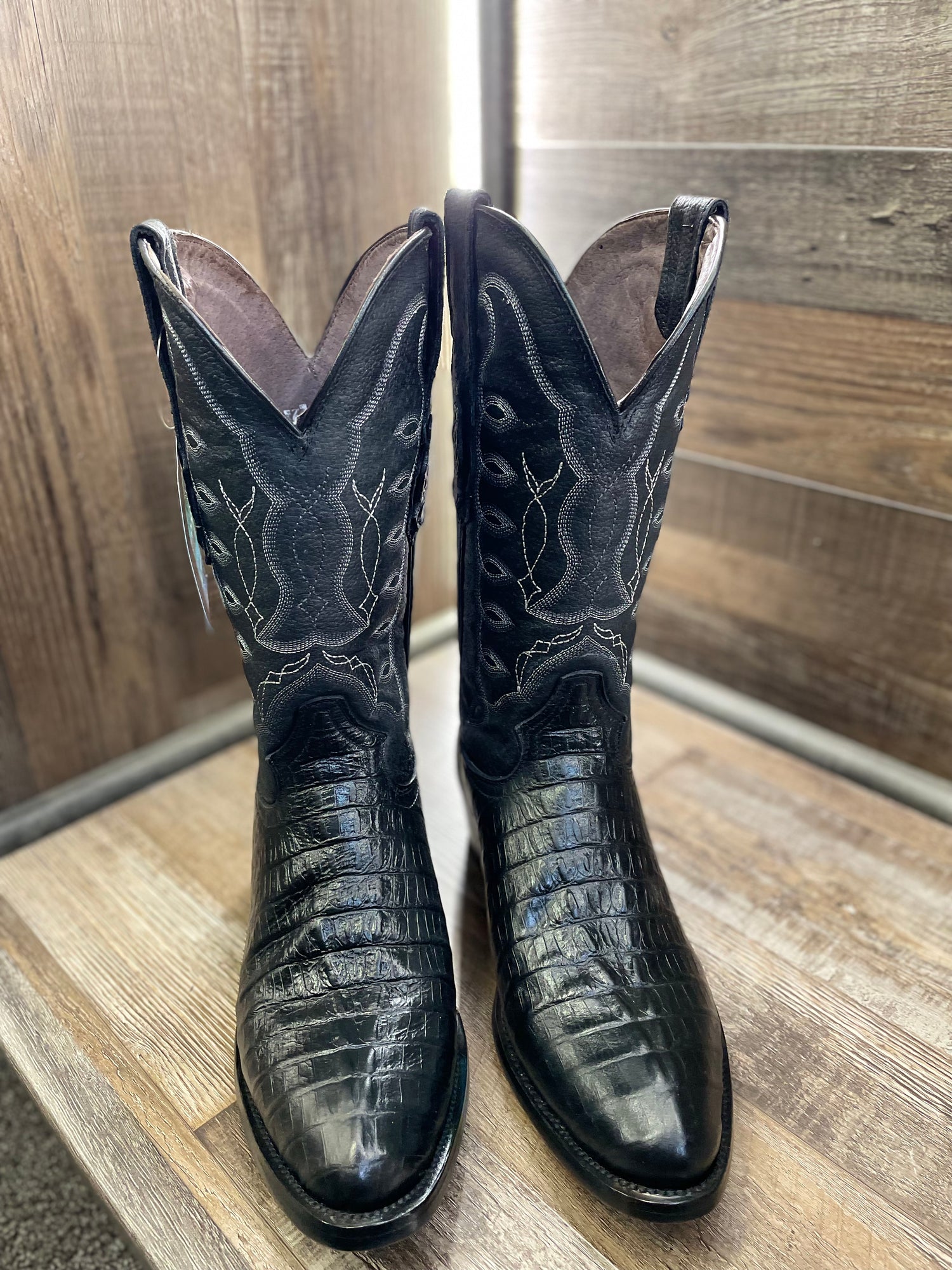 RPE201233 Men's Tanner Mark Black Caiman Print