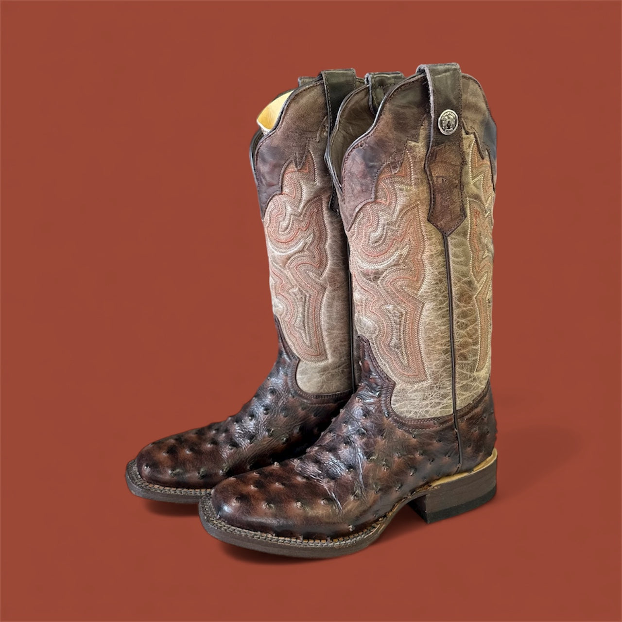 TML205526 Women's Ostrich Print Rustic Brown