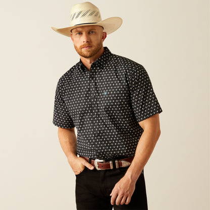 10059015 MNS Steele Classic Fit Shirt Blk